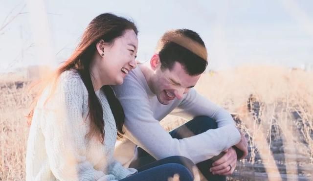 单身的你会选择婚介所找对象么图5