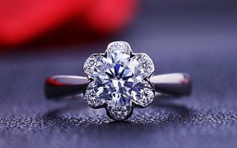 结婚戒指怎么戴才是正确的,结婚戒指和订婚戒指有什么区别